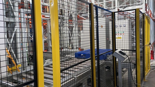 Mesh enclosures