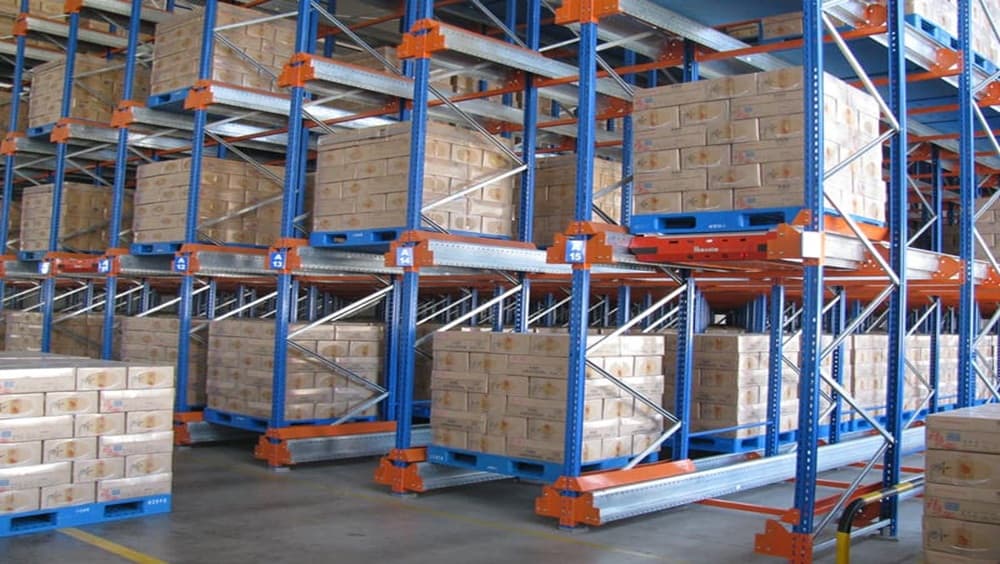 Kệ Radio Shuttle giúp tăng hiệu quả sử dụng không gian lên đến 80%